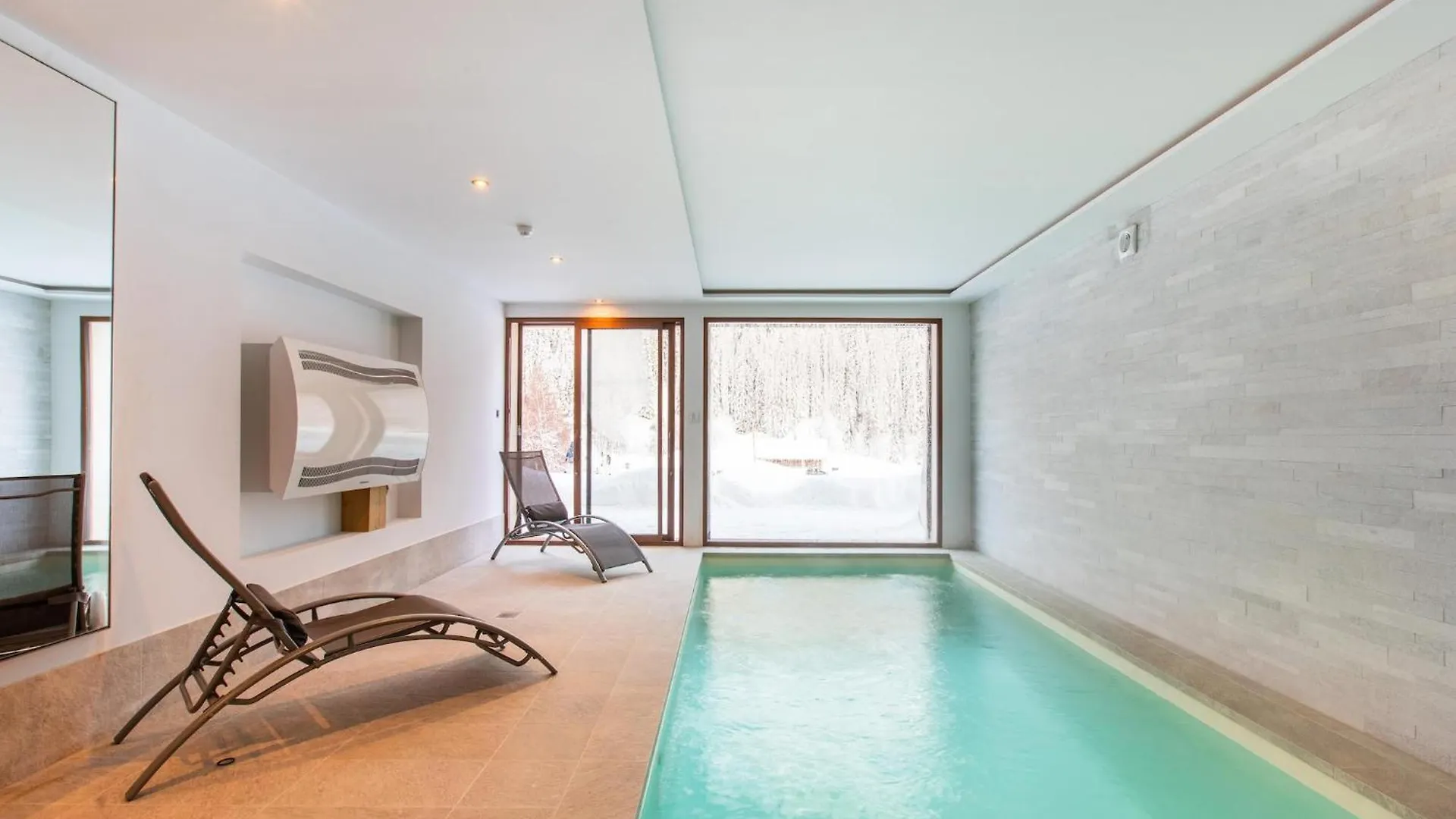 Prestigious Chalet With Views In Vanoise, Cleaning Included La Plagne