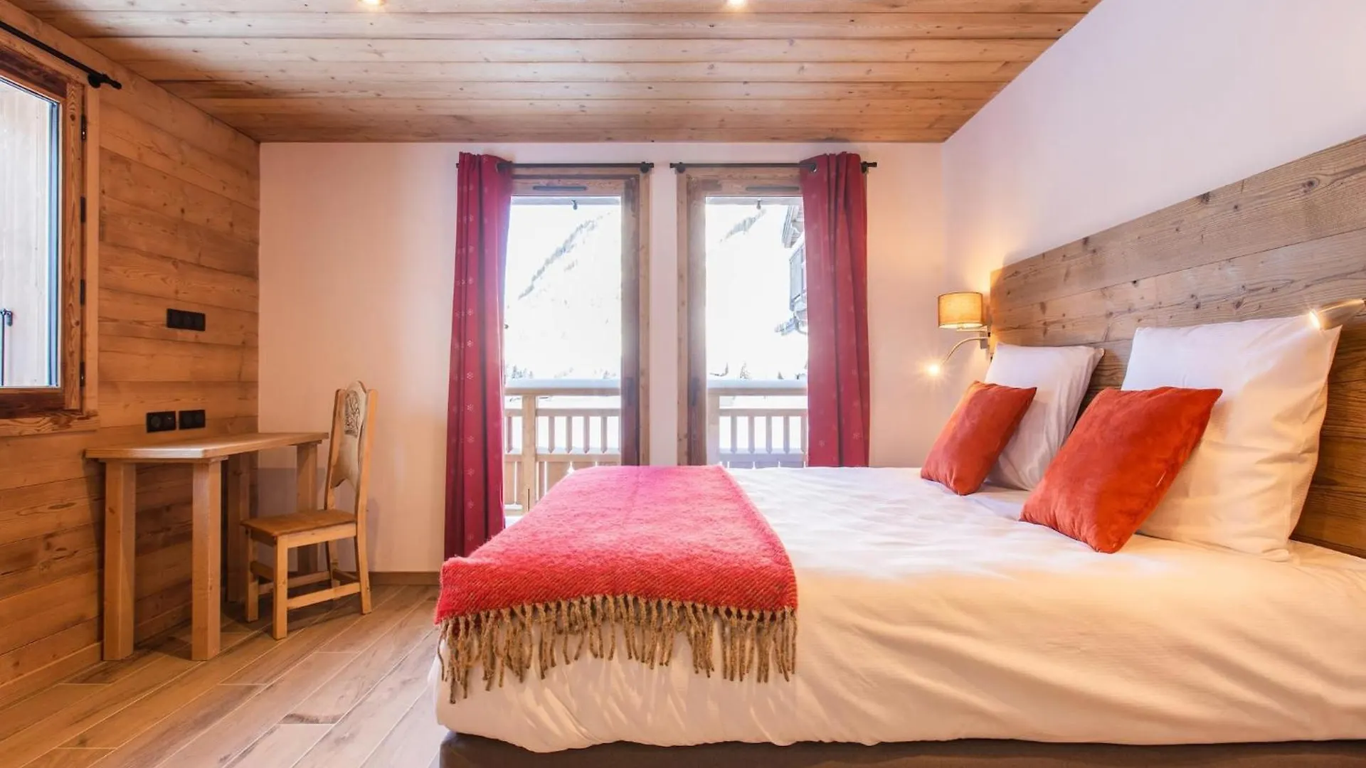 Prestigious Chalet With Views In Vanoise, Cleaning Included La Plagne Γαλλία
