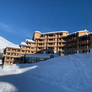 Appartement 45m2 - Belle Plagne, Vue Sur Les Montagnes, Au Pied Des Pistes, La Plagne